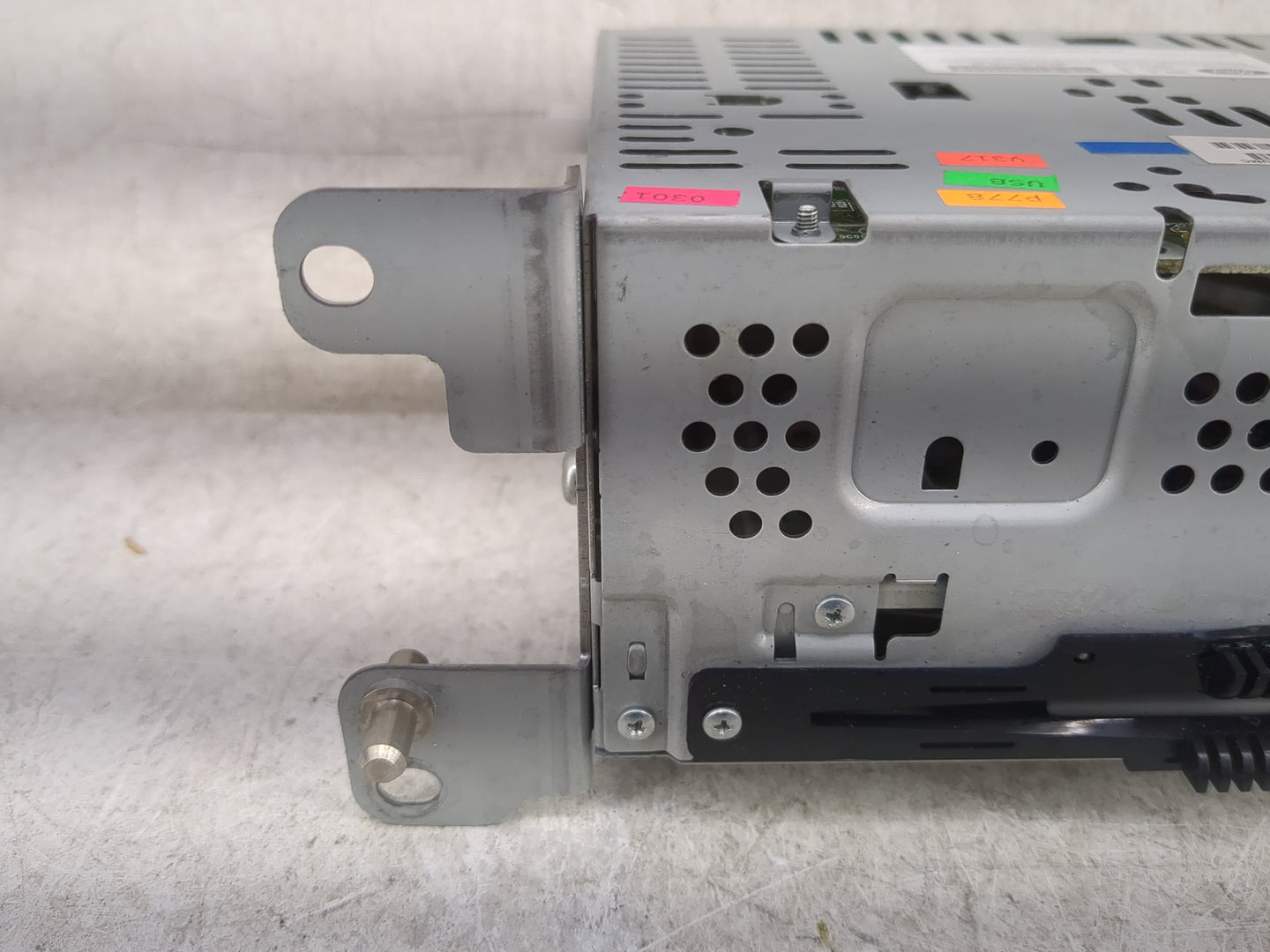 2013-2015 Ford Fusion Radio AM FM Cd Player Receiver Replacement Fits Fits 2013 2014 2015 OEM Used Auto Parts - Oemusedautop
