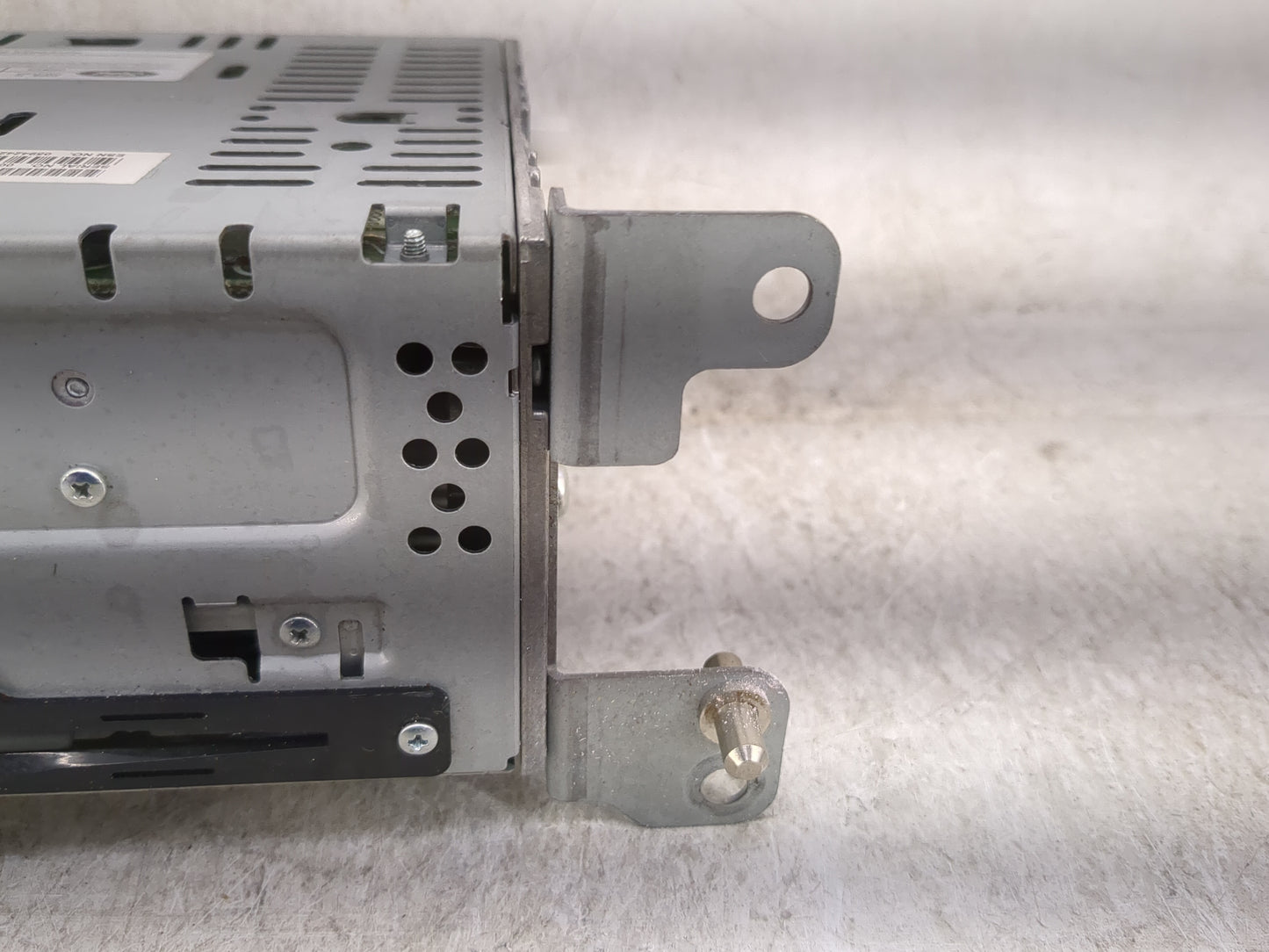 2013-2015 Ford Fusion Radio AM FM Cd Player Receiver Replacement Fits Fits 2013 2014 2015 OEM Used Auto Parts - Oemusedautop