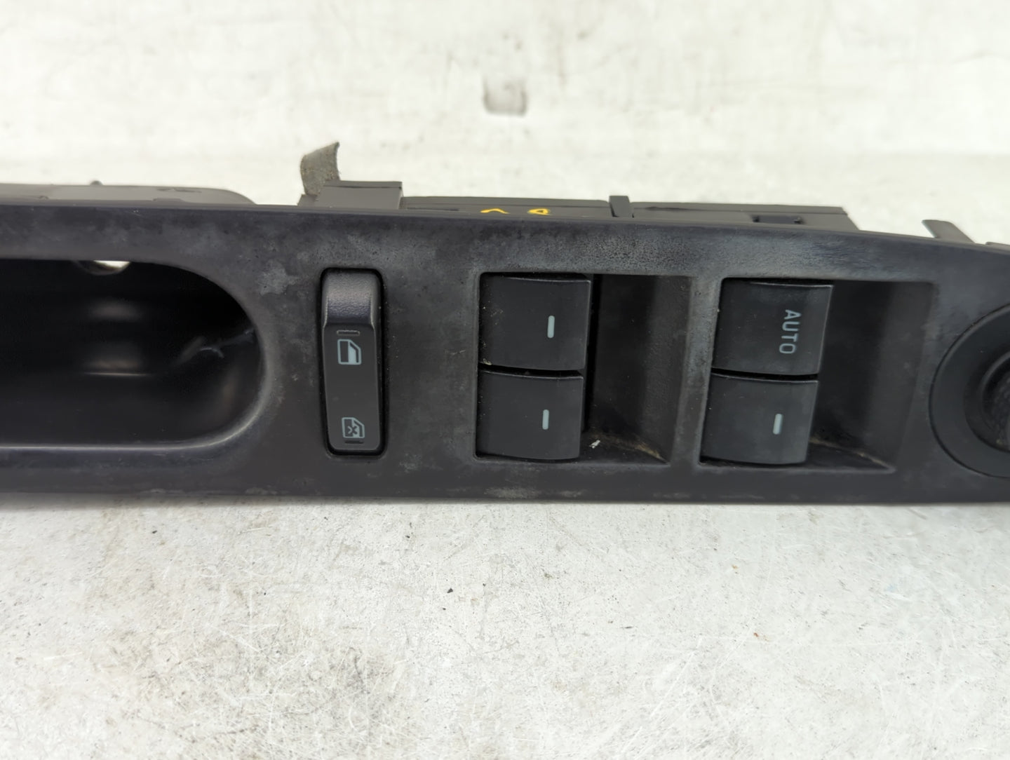 2010-2012 Ford Fusion Master Power Window Switch Replacement Driver Side Left Fits Fits 2010 2011 2012 OEM Used Auto Parts -
