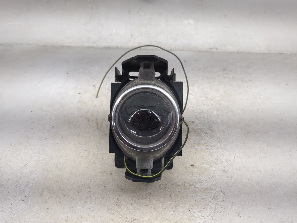 2006-2012 Ford Fusion Passenger Right Oem Fog Light Lamp 1361164 - Oemusedautoparts1.com