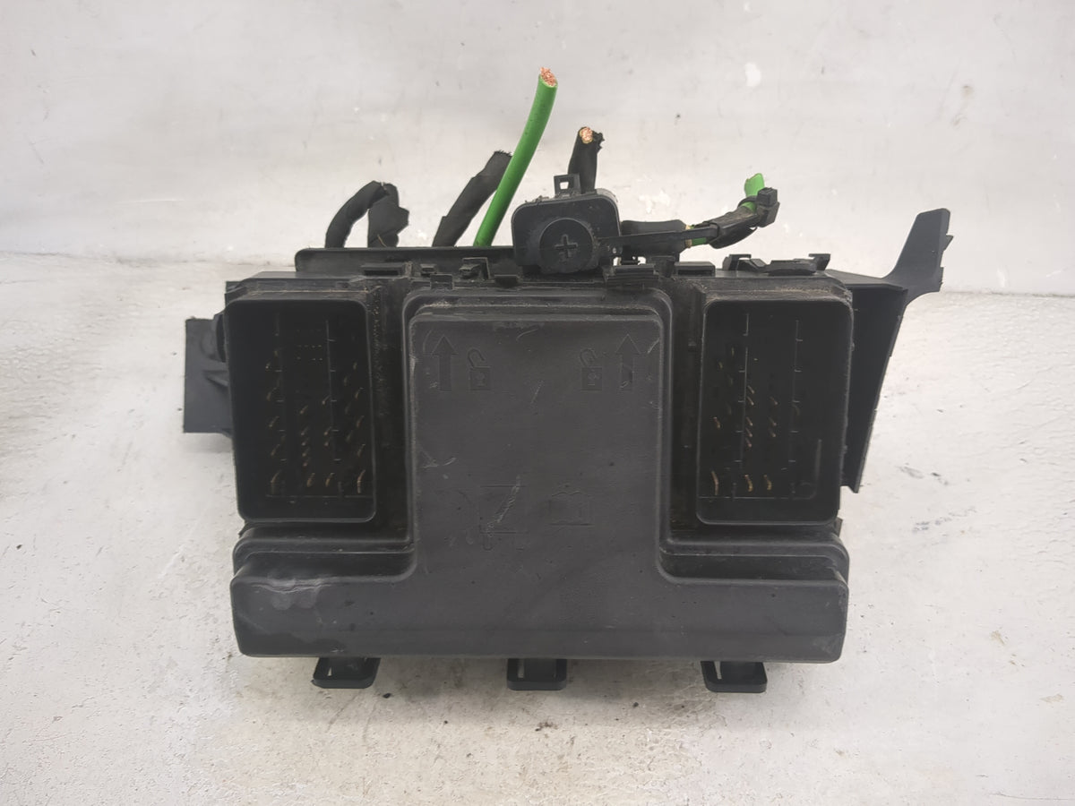 2017-2020 Ford Fusion Fusebox Fuse Box Panel Relay Module Fits Fits 2017 2018 2019 2020 OEM Used Auto Parts - Oemusedautopar