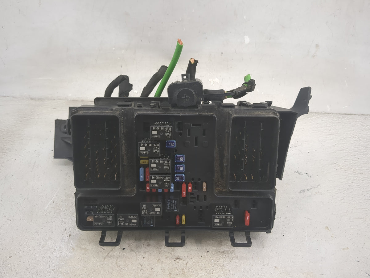 2017-2020 Ford Fusion Fusebox Fuse Box Panel Relay Module Fits Fits 2017 2018 2019 2020 OEM Used Auto Parts - Oemusedautopar