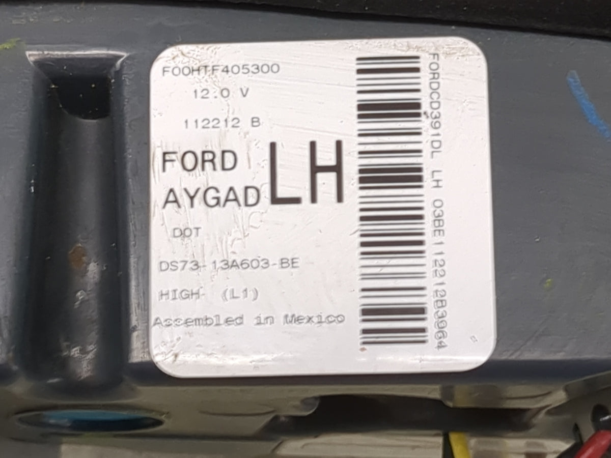 2013-2016 Ford Fusion Driver Left Side Deck Lid Mounted Tail Light 5038940 - Oemusedautoparts1.com