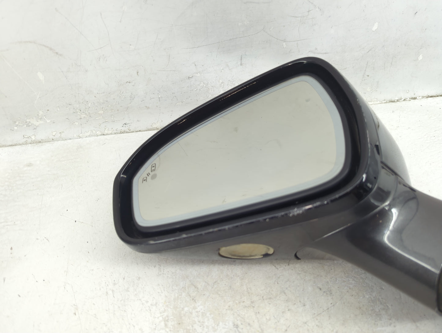 2015-2017 Ford Fusion Driver Side View Mirror - Left Door Mirror OEM Used - Oemusedautoparts1.com