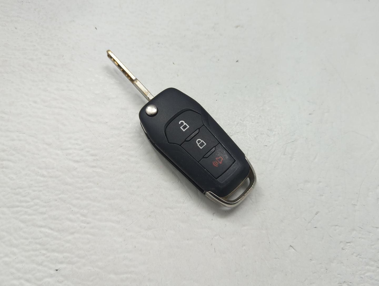 Ford Mondeo Keyless Entry Remote Fob DS7T-15K601-BF 3 buttons - Oemusedautoparts1.com