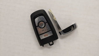 compare product Ford Mustang Keyless Entry Remote Fob M3n-A2c931423 A2c114600 Jr3t-15k601-Ab