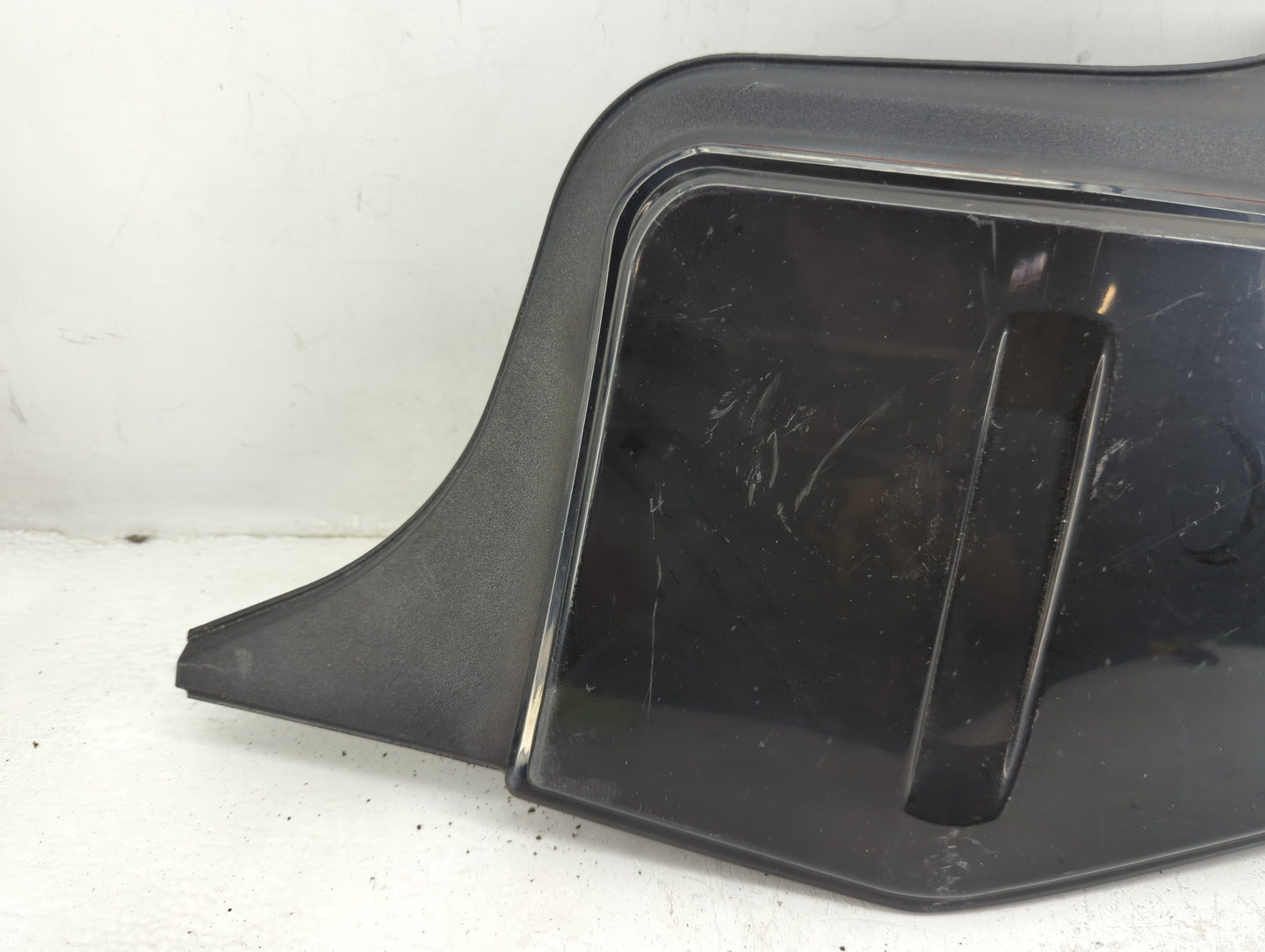 2010-2012 Ford Mustang Tail Light Assembly Passenger Right OEM Fits Fits 2010 2011 2012 OEM Used Auto Parts - Oemusedautopar