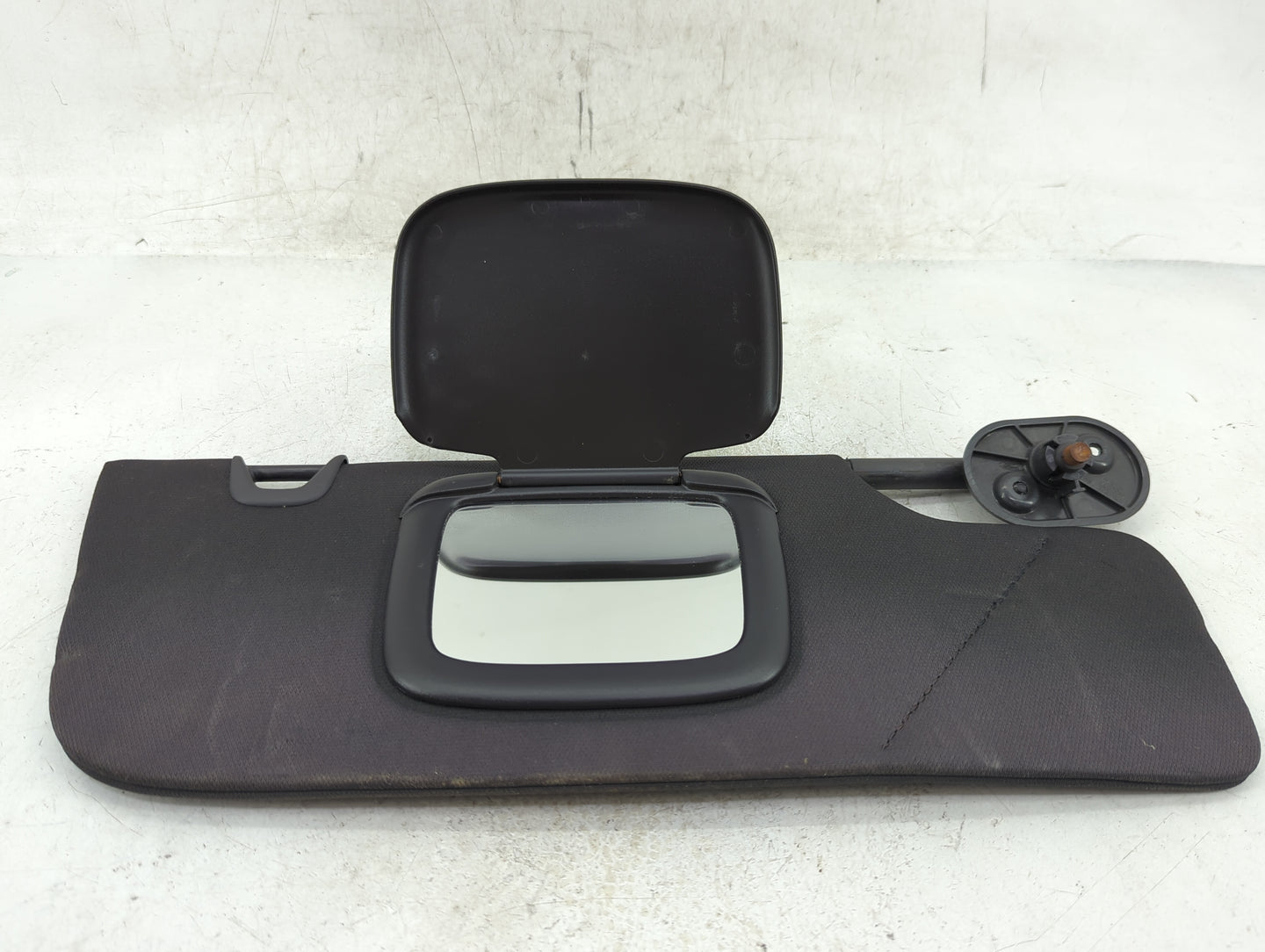 2010-2011 Ford Mustang Sun Visor Shade Replacement Passenger Right Mirror Fits Fits 2010 2011 OEM Used Auto Parts - Oemuseda