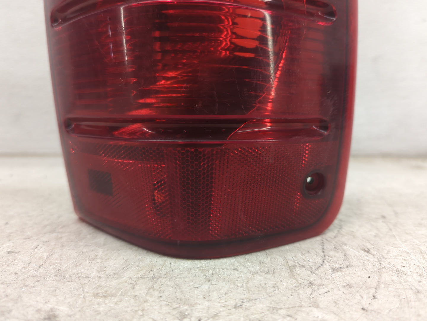 2001-2005 Ford Ranger Tail Light Assembly Passenger Right OEM Fits Fits 2001 2002 2003 2004 2005 OEM Used Auto Parts - Oemus