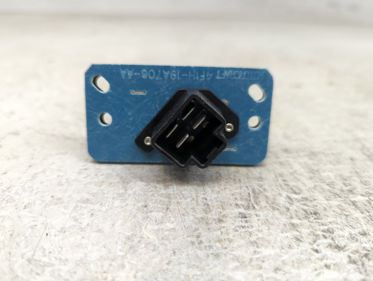 Ford Standard 1416117 - Oemusedautoparts1.com