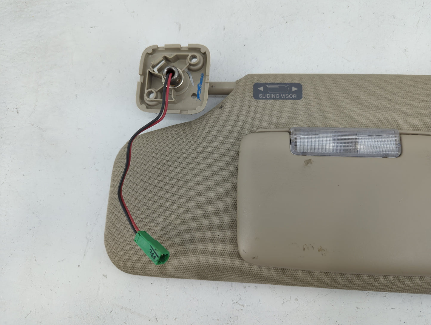 2010-2011 Ford Taurus Sun Visor Shade Replacement Driver Left Mirror Fits Fits 2010 2011 OEM Used Auto Parts - Oemusedautopa