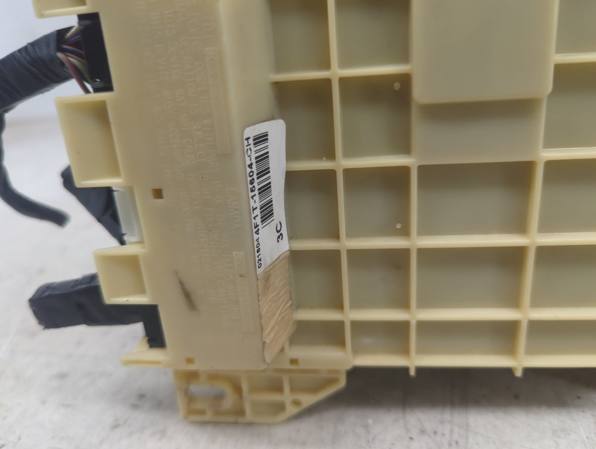 2002-2004 Ford Taurus Fusebox Fuse Box Panel Relay Module Fits Fits 2002 2003 2004 OEM Used Auto Parts - Oemusedautoparts1.c