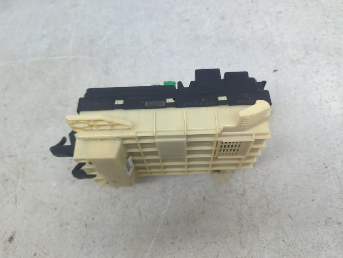 2002-2004 Ford Taurus Fusebox Fuse Box Panel Relay Module Fits Fits 2002 2003 2004 OEM Used Auto Parts - Oemusedautoparts1.c