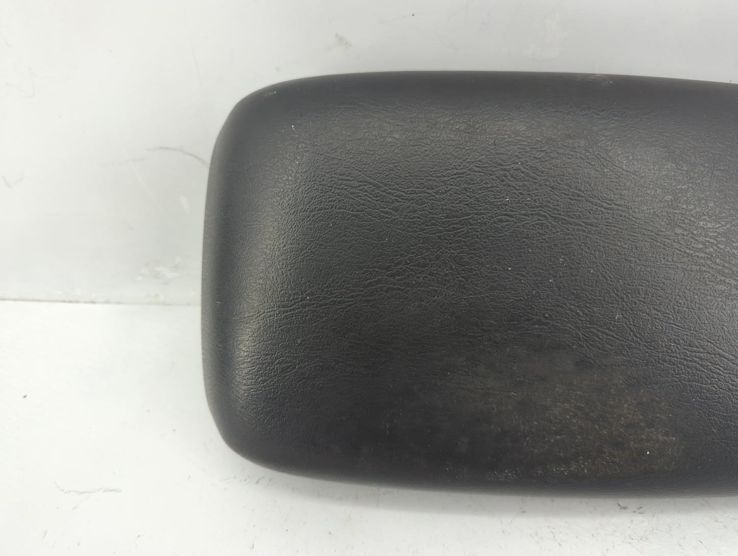2003-2007 Ford Taurus Center Console Armrest Cover Lid Fits Fits 2003 2004 2005 2006 2007 OEM Used Auto Parts - Oemusedautop