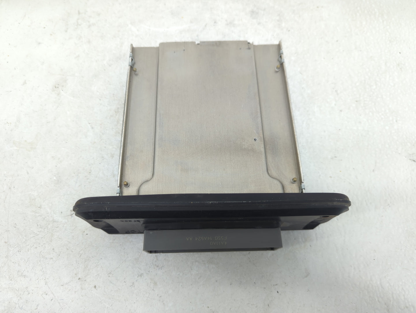 2004 Ford Taurus PCM Engine Control Computer ECU ECM PCU OEM P/N:PCM-D186 HBO-424 4B13 4F1A-12A650-UE, 6EXC424D15-AJ Fits OE