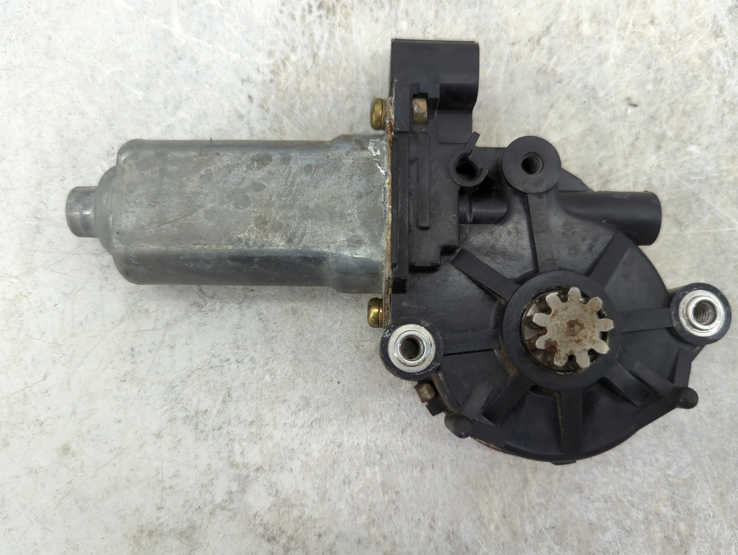 1998-2007 Ford Taurus Driver Front Left Power Window Motor 1304061 - Oemusedautoparts1.com