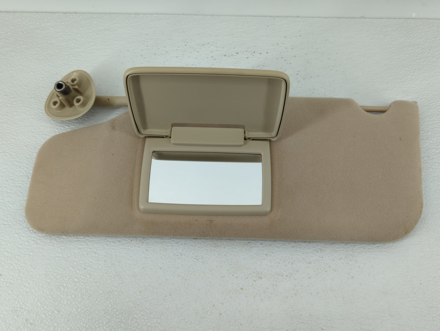 2000 Ford Taurus Sun Visor Shade Replacement Driver Left Mirror Fits OEM Used Auto Parts - Oemusedautoparts1.com