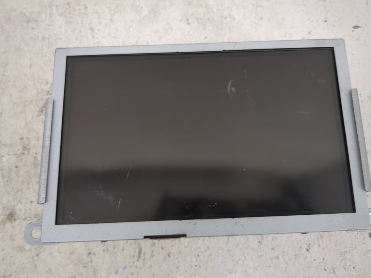 2013-2016 Ford Taurus Radio Display Info Screen Oem 5036996 - Oemusedautoparts1.com
