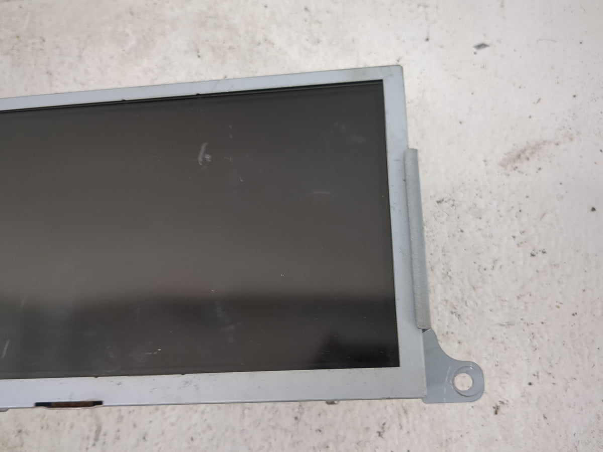 2013-2016 Ford Taurus Radio Display Info Screen Oem 5036996 - Oemusedautoparts1.com