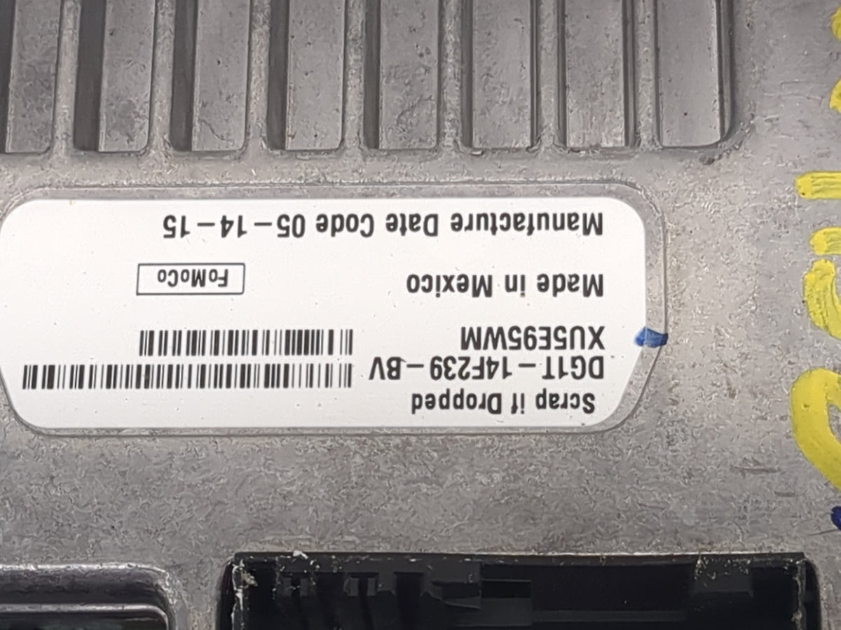 2013-2016 Ford Taurus Radio Display Info Screen Oem 5036996 - Oemusedautoparts1.com