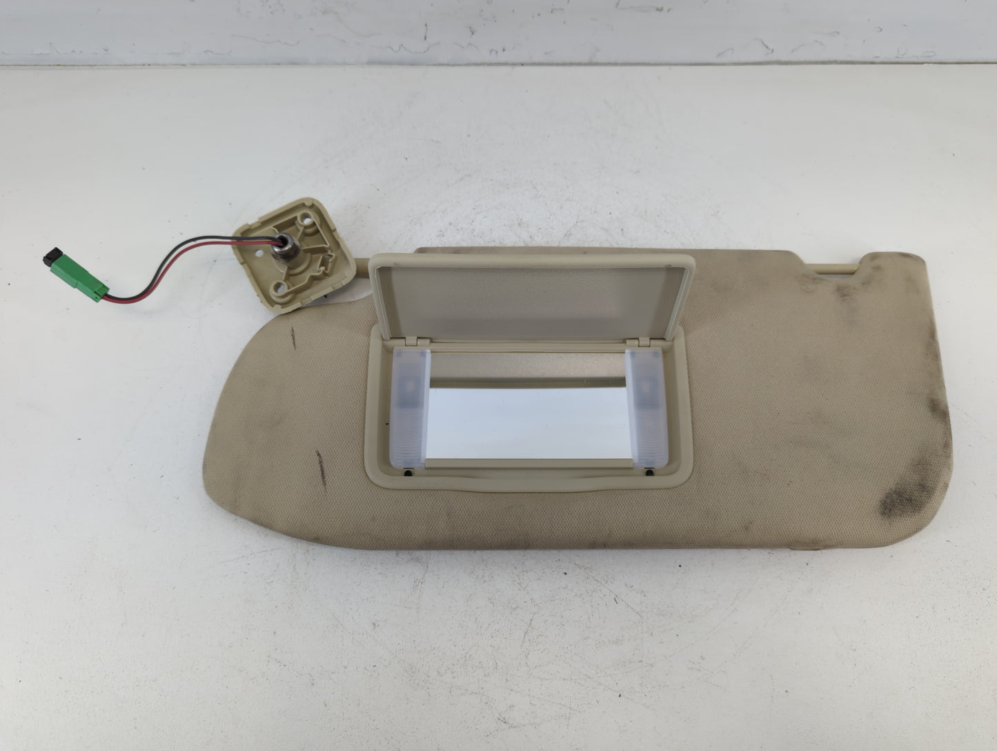 2013-2019 Ford Taurus Sun Visor Shade Replacement Driver Left Mirror Fits Fits 2010 2011 2012 2013 2014 2015 2016 2017 2018 