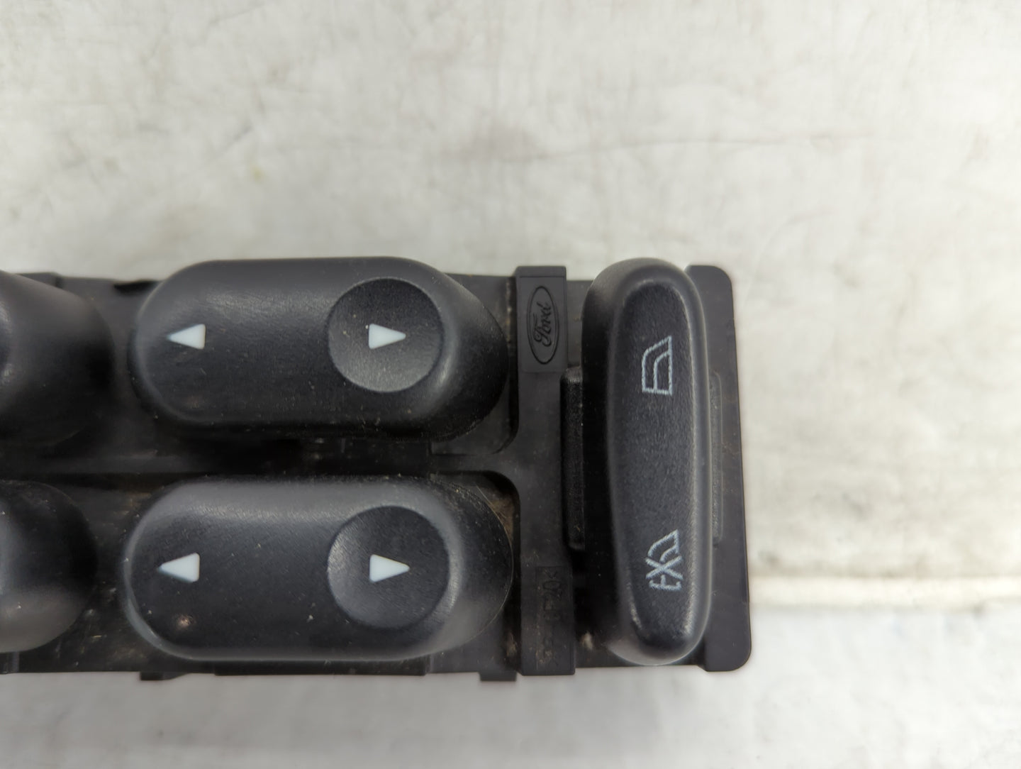 2000-2007 Ford Taurus Master Power Window Switch Replacement Driver Side Left Fits Fits 2000 2001 2002 2003 2004 2005 2006 2