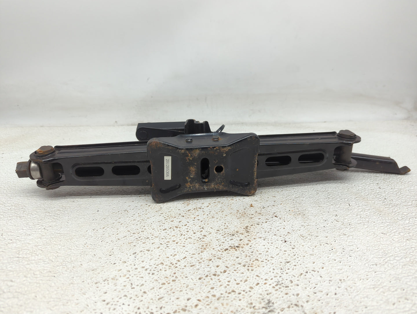 Ford Taurus Spare Scissor Car Jack - Oemusedautoparts1.com