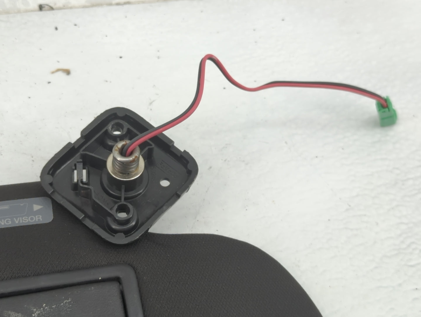 2013-2019 Ford Taurus Sun Visor Shade Replacement Passenger Right Mirror Fits OEM Used Auto Parts - Oemusedautoparts1.com