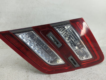 2013-2019 Ford Taurus Passenger Right Side Deck Lid Mounted Tail Light