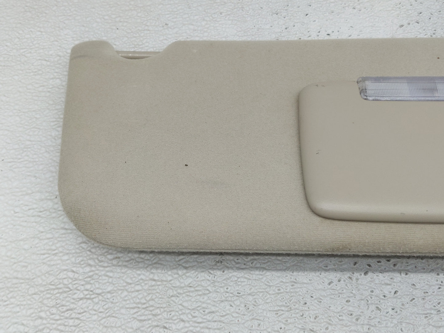 2008-2009 Ford Taurus X Sun Visor Shade Replacement Passenger Right Mirror Fits Fits 2008 2009 OEM Used Auto Parts - Oemused