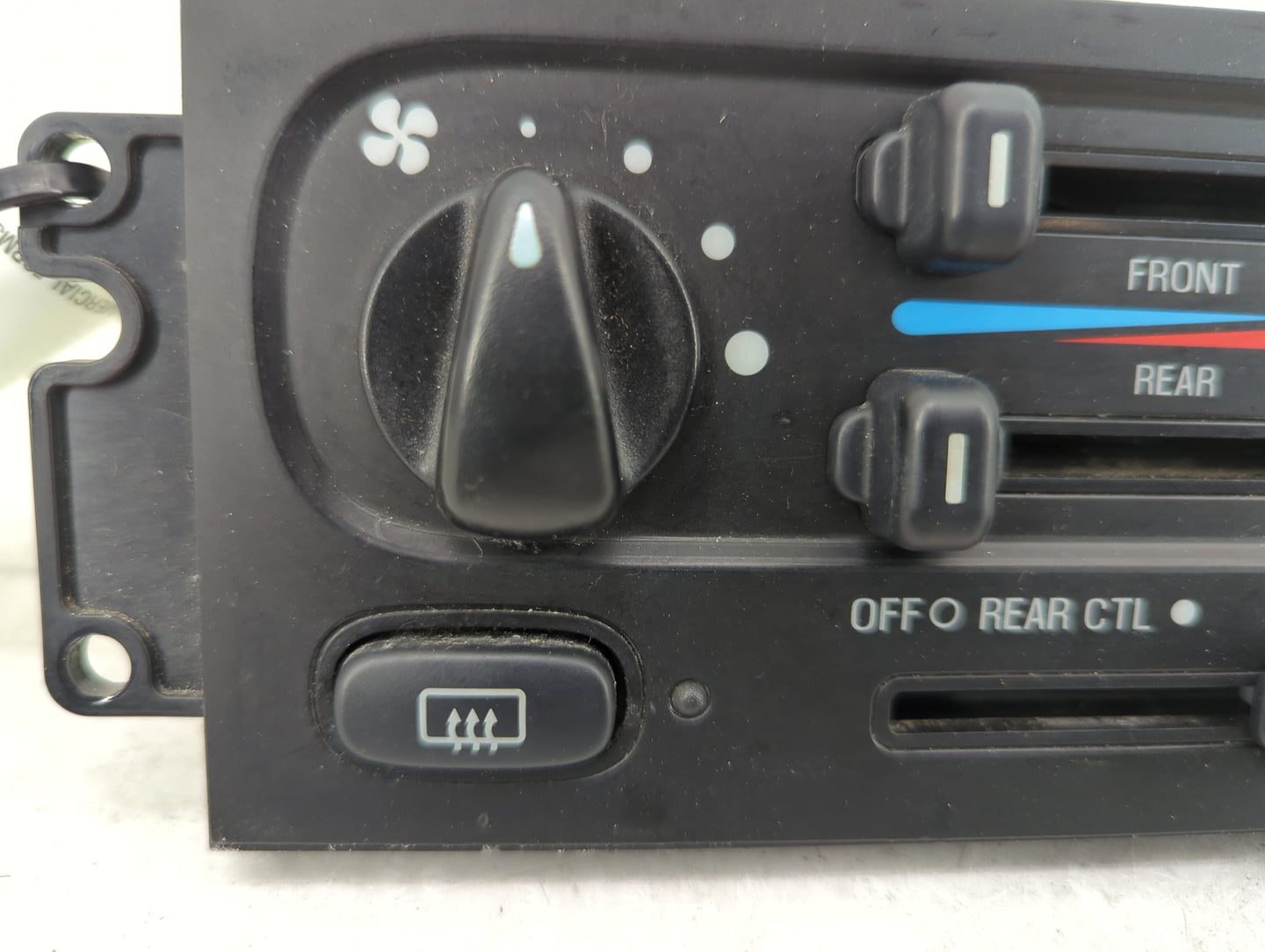 1999-2003 Ford Windstar Climate Control Module Temperature AC/Heater Replacement Fits Fits 1999 2000 2001 2002 2003 OEM Used