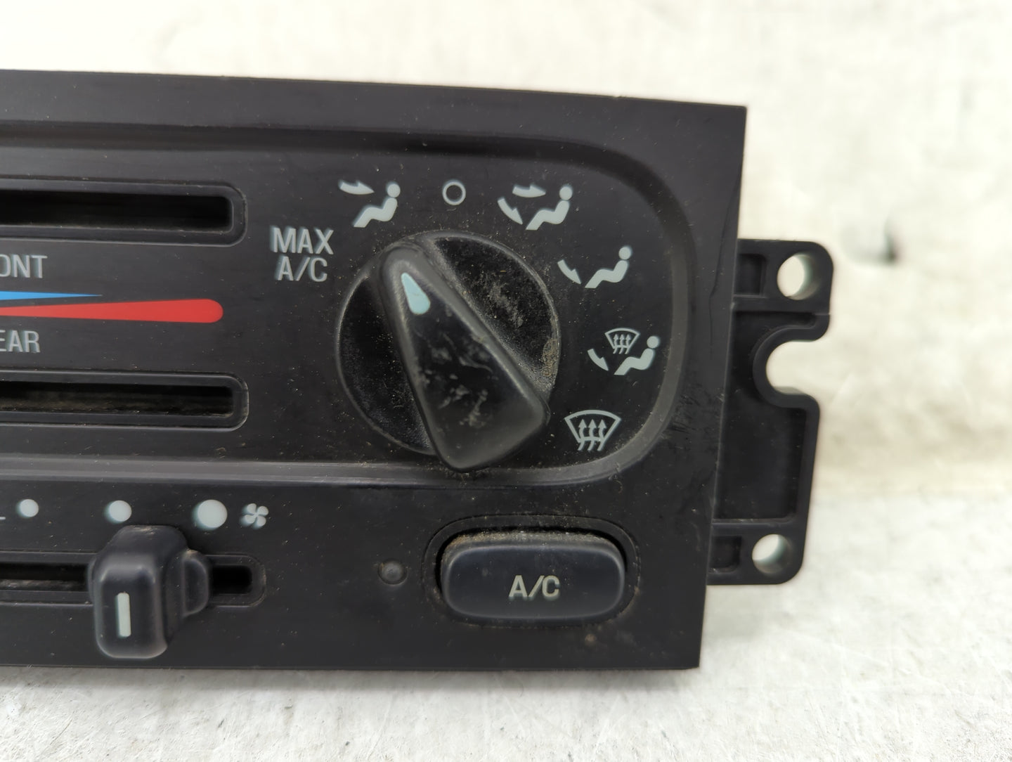 1999-2003 Ford Windstar Climate Control Module Temperature AC/Heater Replacement Fits Fits 1999 2000 2001 2002 2003 OEM Used