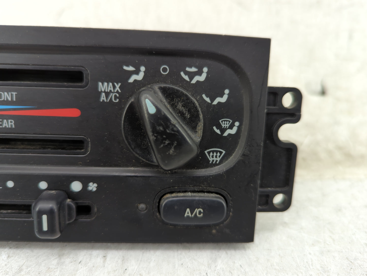 1999-2003 Ford Windstar Climate Control Module Temperature AC/Heater Replacement Fits Fits 1999 2000 2001 2002 2003 OEM Used