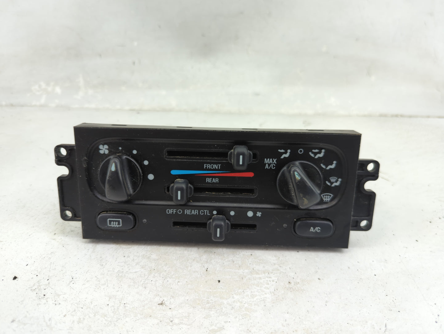 1999-2003 Ford Windstar Climate Control Module Temperature AC/Heater Replacement Fits Fits 1999 2000 2001 2002 2003 OEM Used