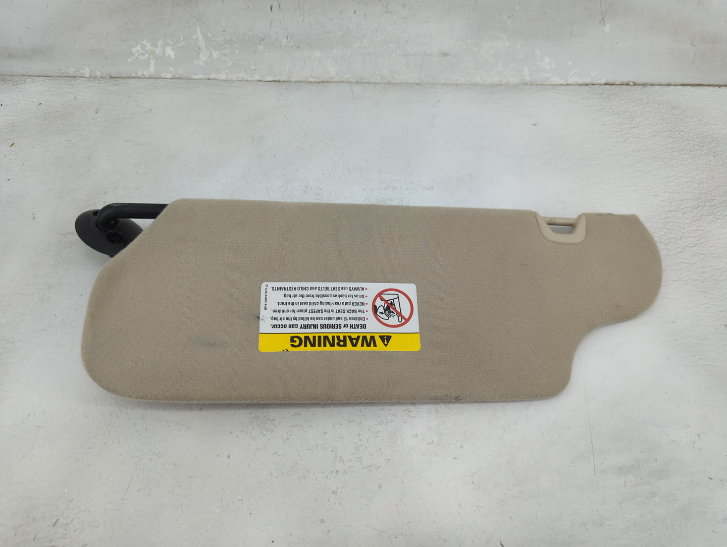 2001-2003 Ford Windstar Sun Visor Shade Replacement Driver Left Mirror Fits Fits 2001 2002 2003 OEM Used Auto Parts - Oemuse