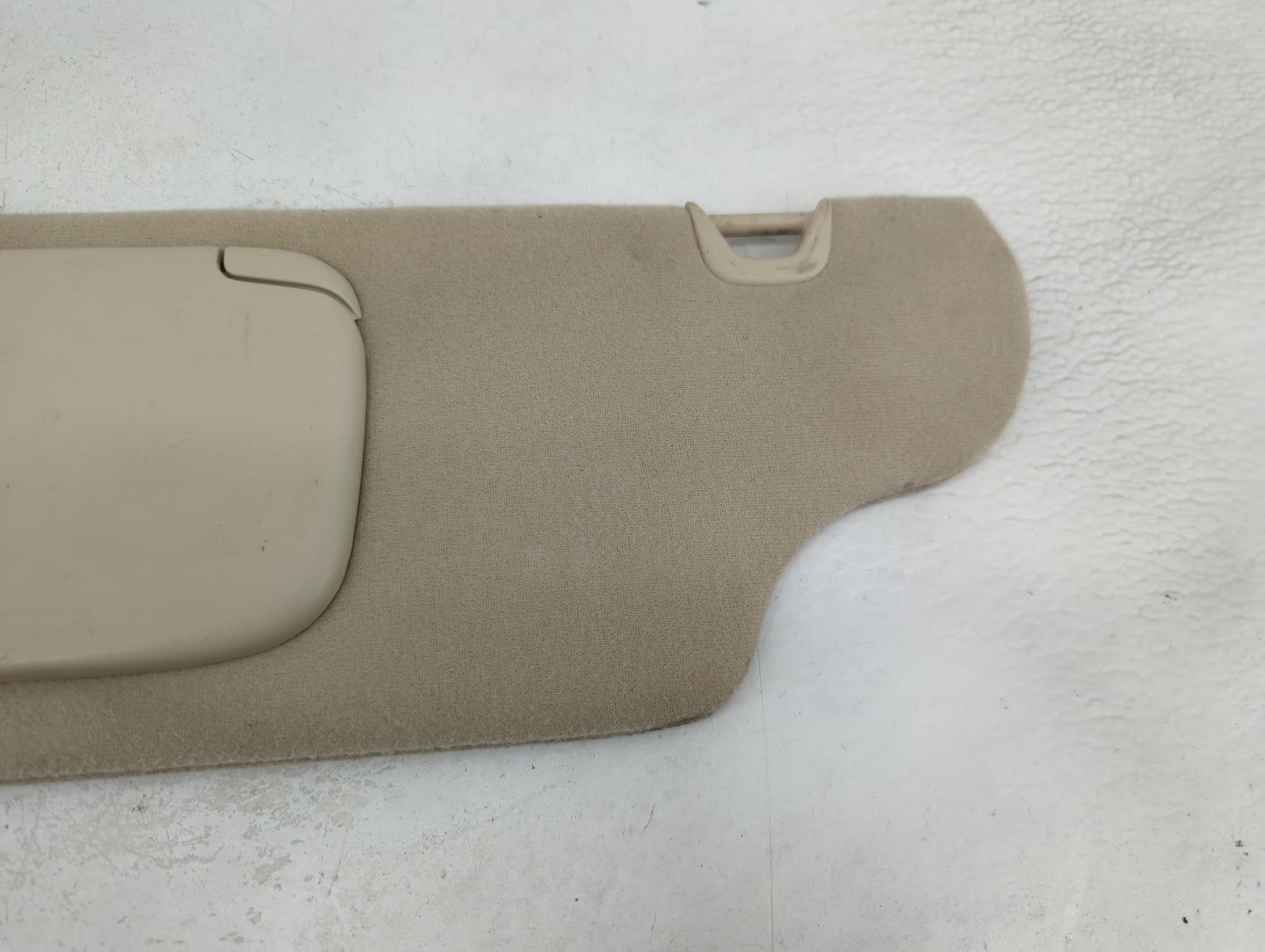 2001-2003 Ford Windstar Sun Visor Shade Replacement Passenger Right Mirror Fits Fits 2001 2002 2003 OEM Used Auto Parts - Oe
