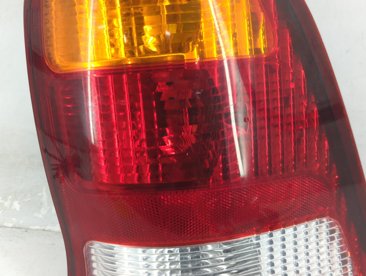 1999-2003 Ford Windstar Tail Light Assembly Driver Left OEM Fits Fits 1999 2000 2001 2002 2003 OEM Used Auto Parts - Oemused