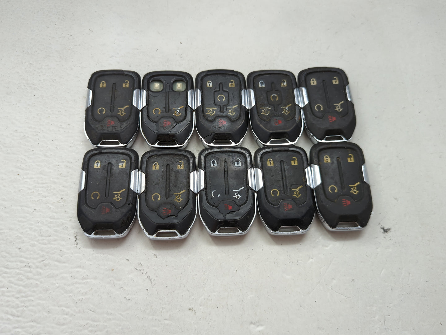 Lot of 10 Gmc Keyless Entry Remote Fob MIXED FCC IDS MIXED PART NUMBERS 1476160 - Oemusedautoparts1.com