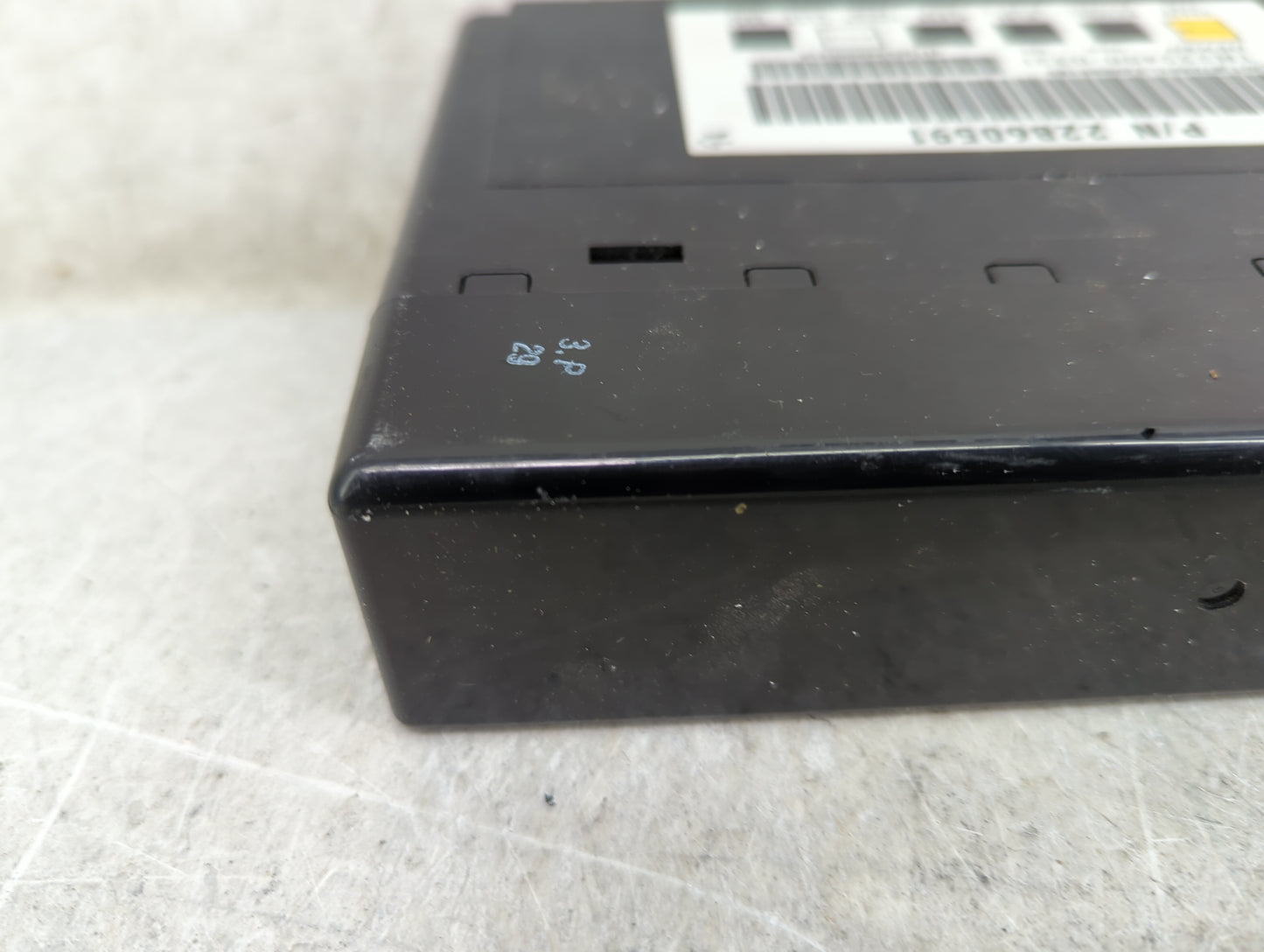 2007-2012 Gmc Acadia Body Control Module Bcm Inner Cabin Fuse Box - Oemusedautoparts1.com