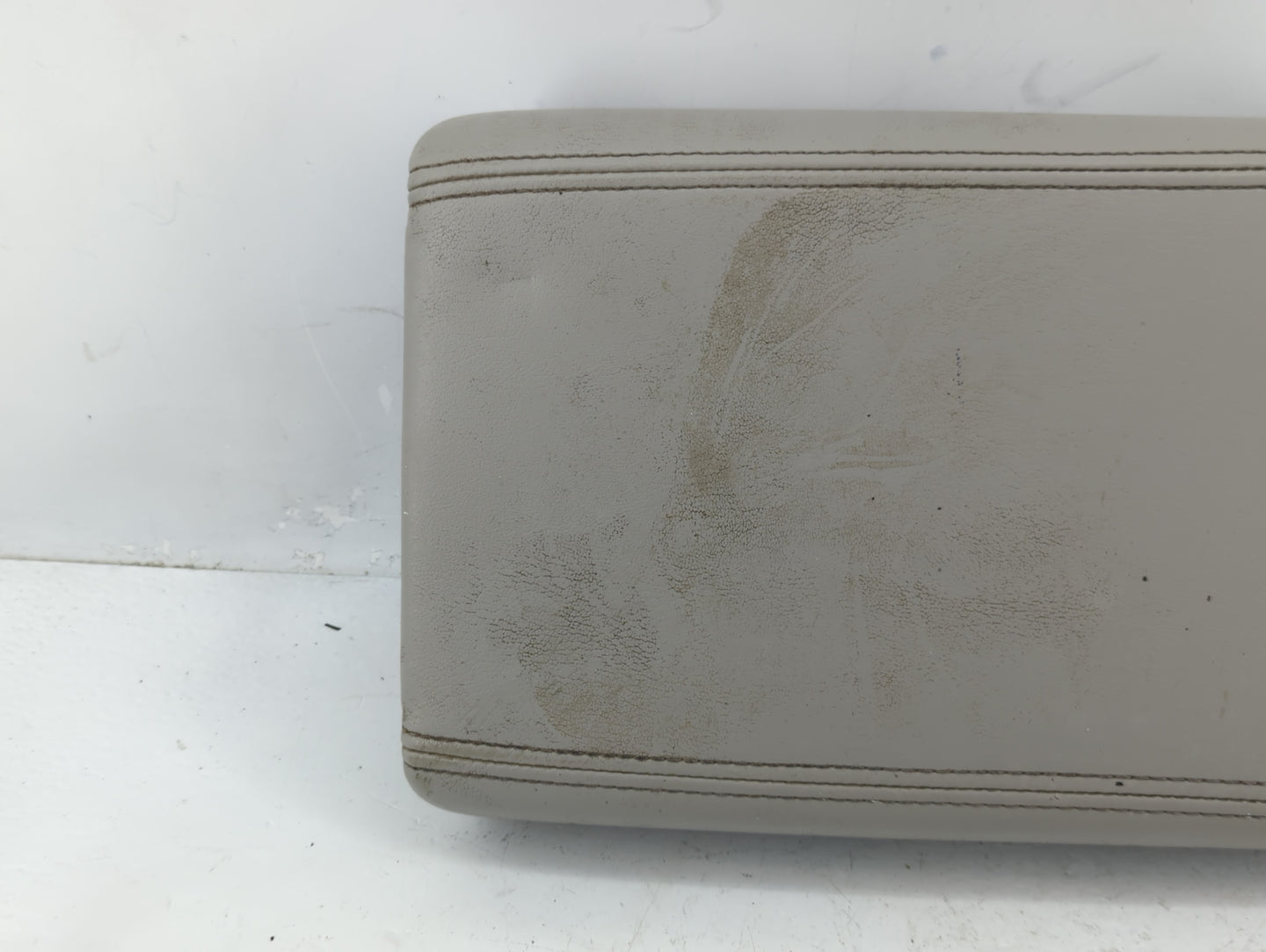 2007-2014 Gmc Acadia Center Console Armrest Cover Lid Fits Fits 2007 2008 2009 2010 2011 2012 2013 2014 2015 2016 2017 OEM U
