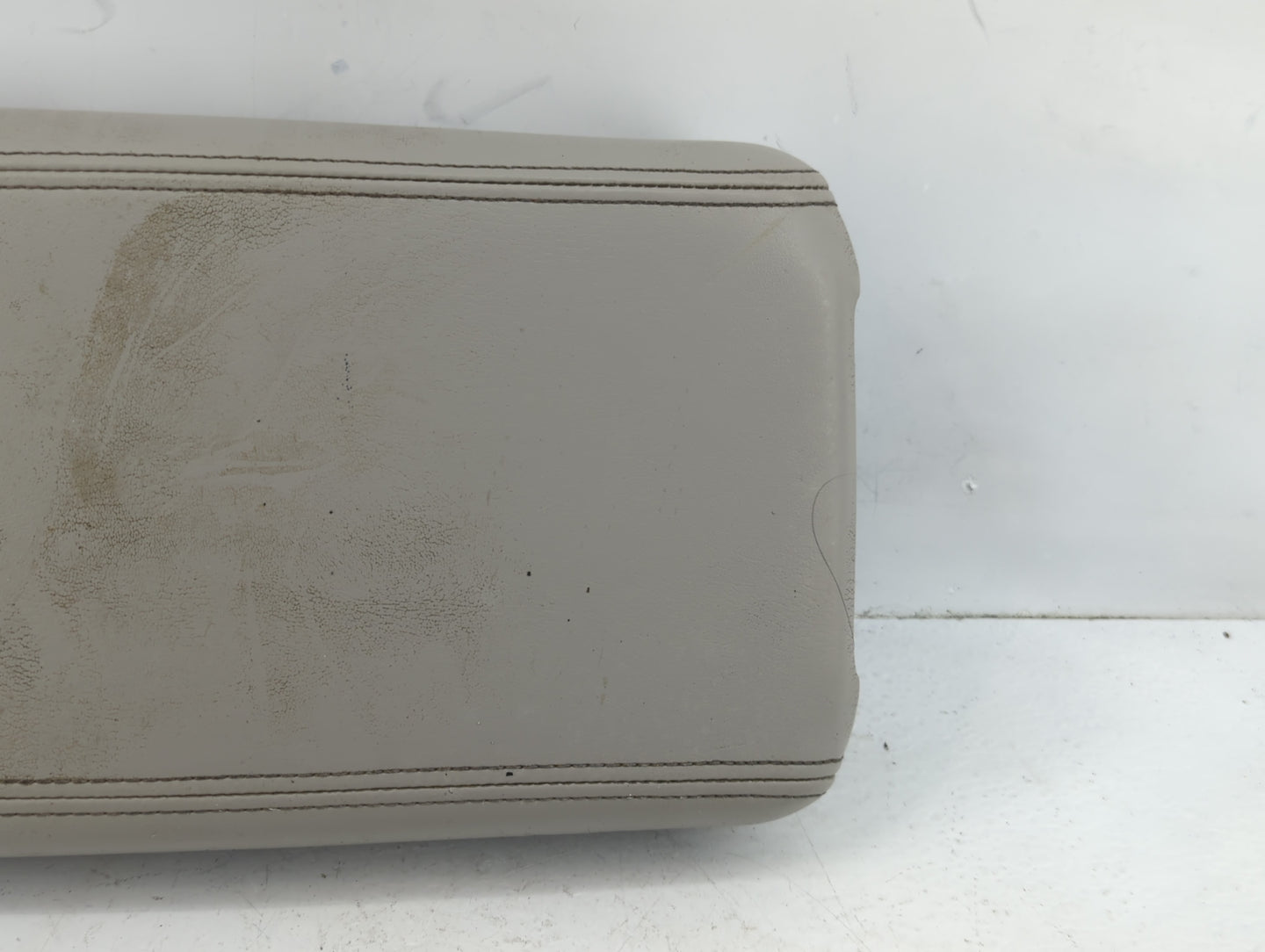 2007-2014 Gmc Acadia Center Console Armrest Cover Lid Fits Fits 2007 2008 2009 2010 2011 2012 2013 2014 2015 2016 2017 OEM U
