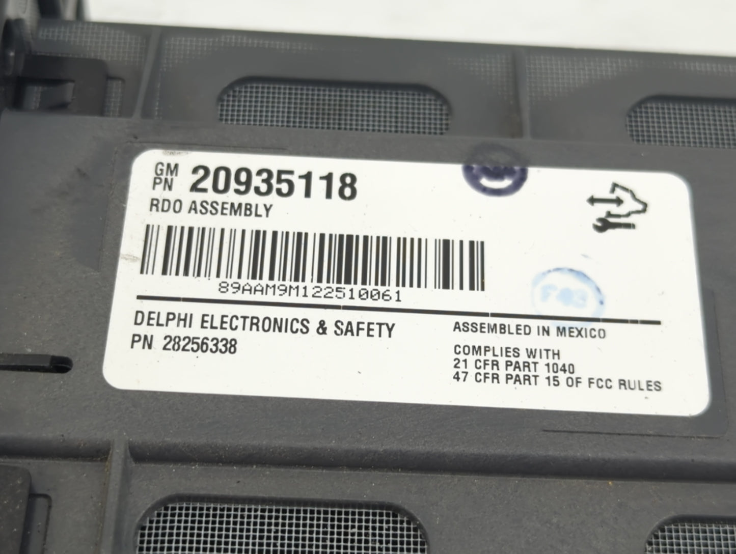 2012 Gmc Acadia Radio AM FM Cd Player Receiver Replacement Fits OEM Used Auto Parts - Oemusedautoparts1.com