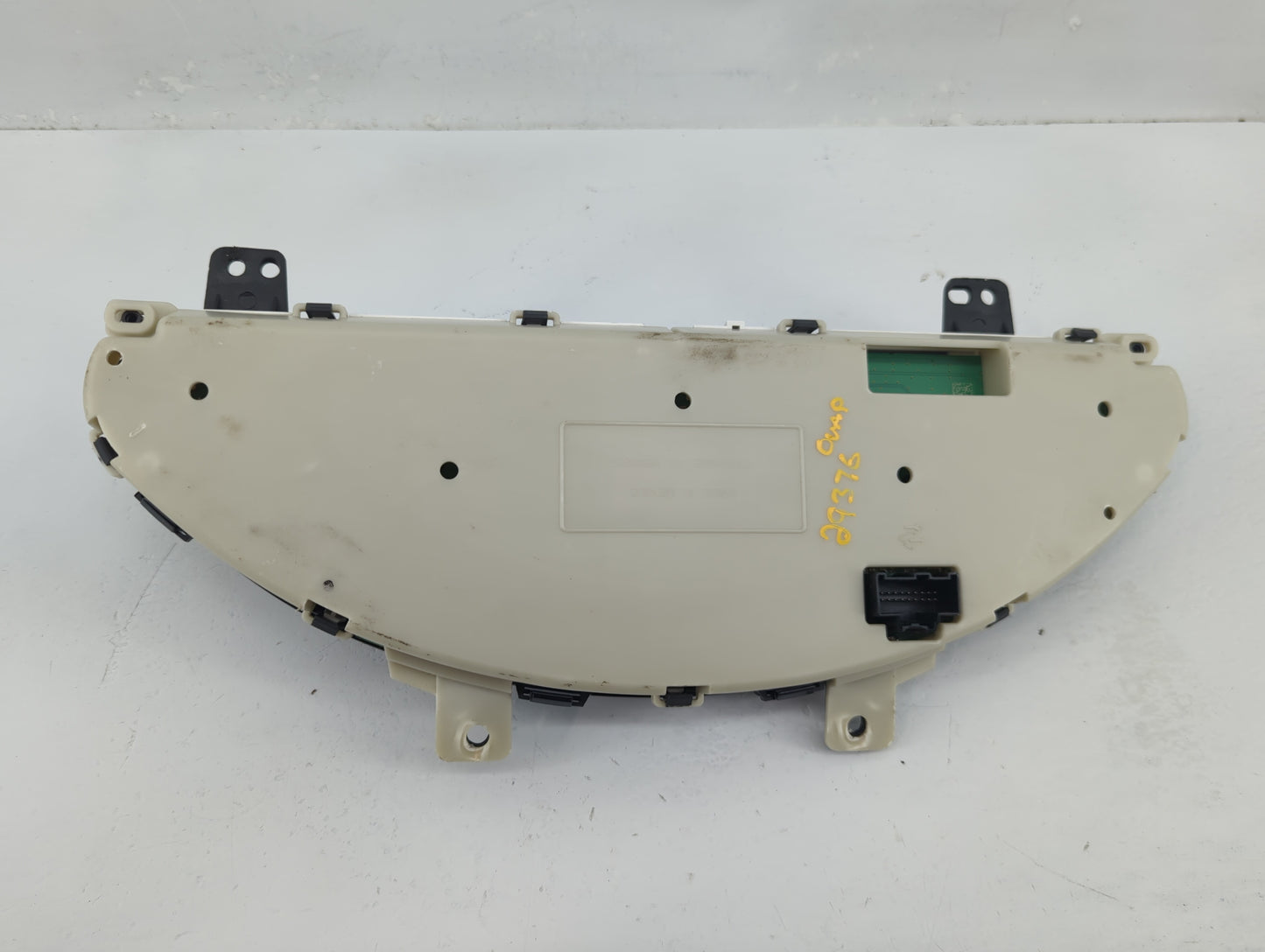 2011-2012 Gmc Acadia Instrument Cluster Speedometer Gauges Fits Fits 2011 2012 OEM Used Auto Parts - Oemusedautoparts1.com