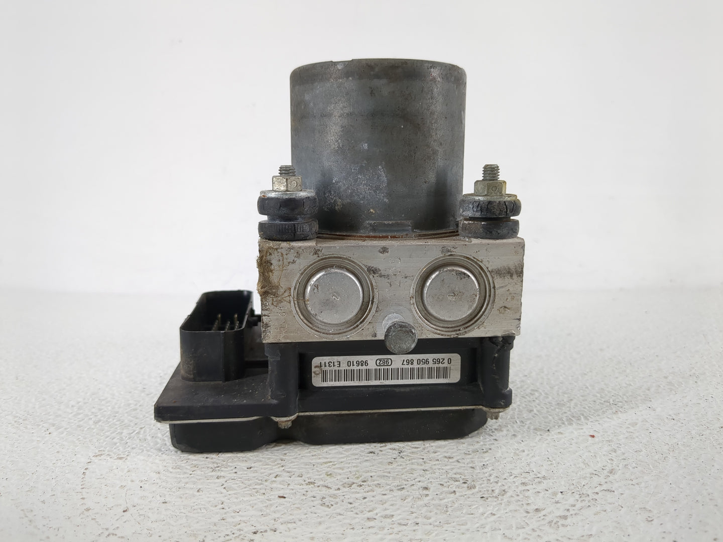 2008-2011 Gmc Acadia ABS Pump Control Module Replacement Fits Fits 2008 2009 2010 2011 OEM Used Auto Parts - Oemusedautopart