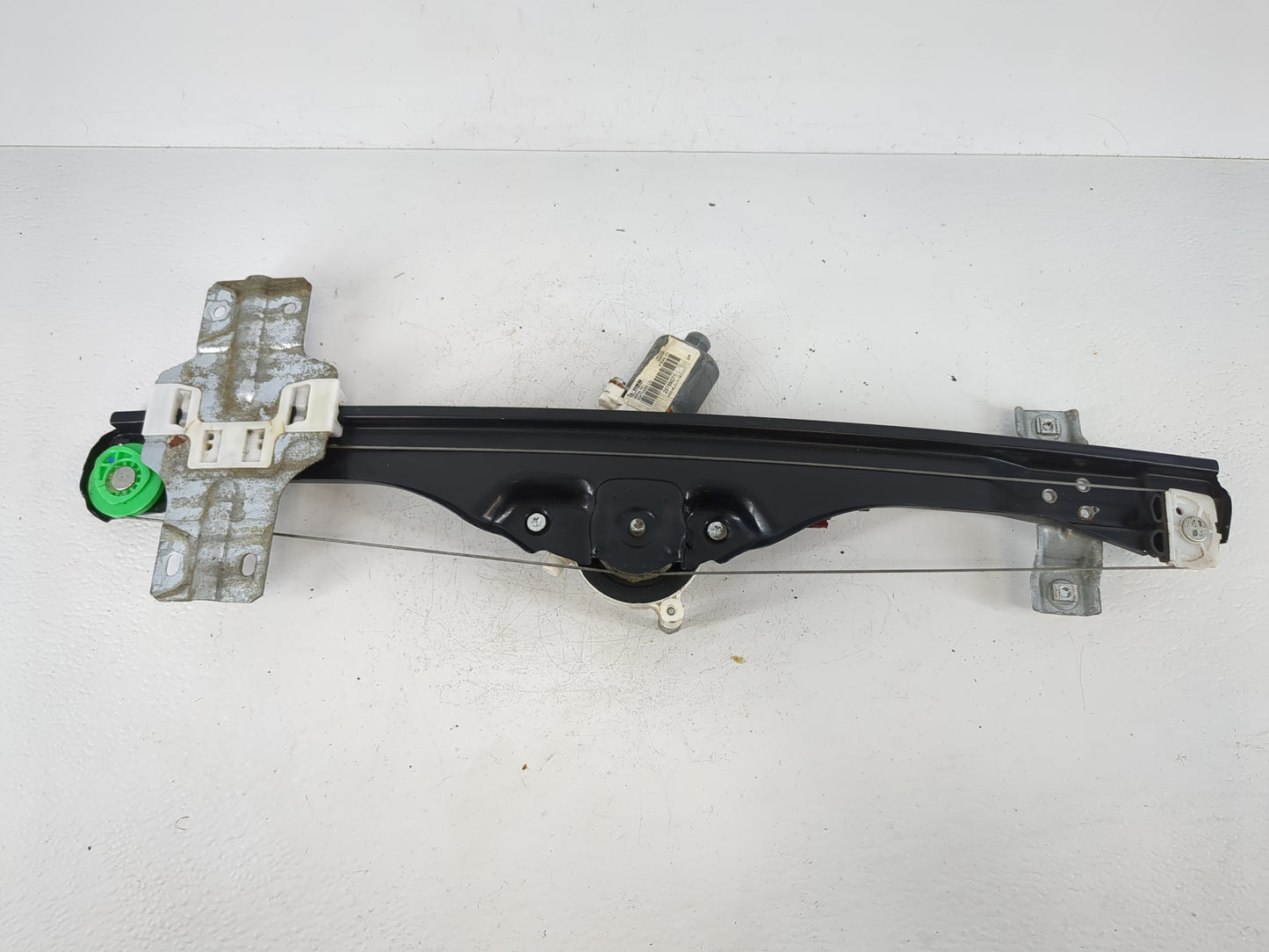 2007-2012 Gmc Acadia Passenger Front Right Power Window Motor - Oemusedautoparts1.com