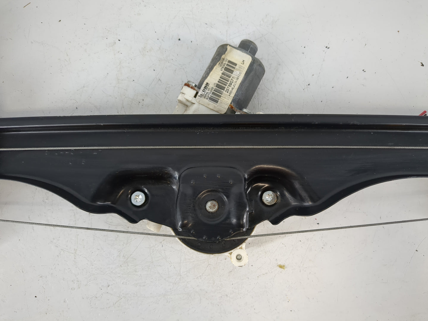2007-2012 Gmc Acadia Passenger Front Right Power Window Motor - Oemusedautoparts1.com