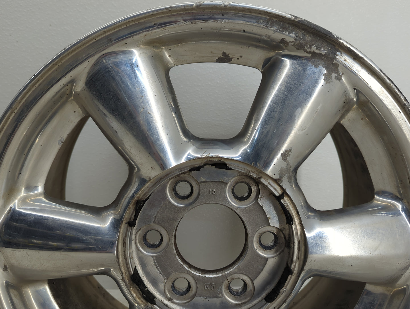 2002-2007 Gmc Envoy Oem Wheel Rim - Oemusedautoparts1.com
