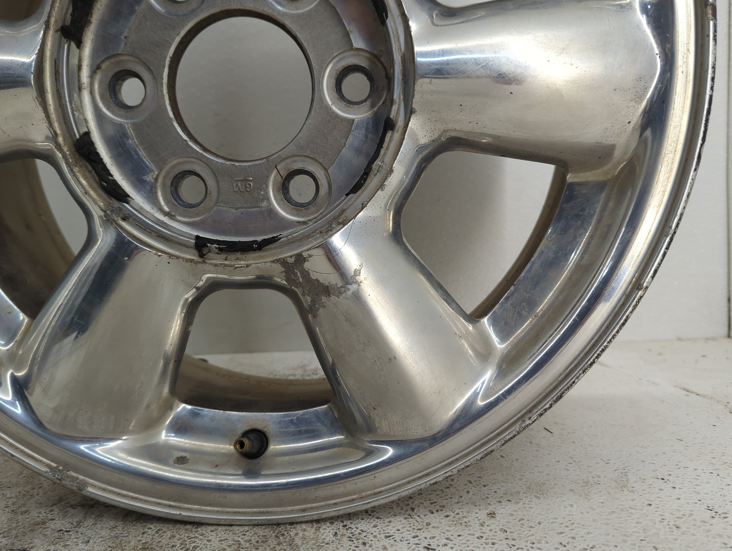 2002-2007 Gmc Envoy Oem Wheel Rim - Oemusedautoparts1.com