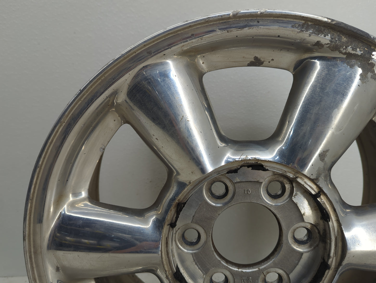 2002-2007 Gmc Envoy Oem Wheel Rim - Oemusedautoparts1.com