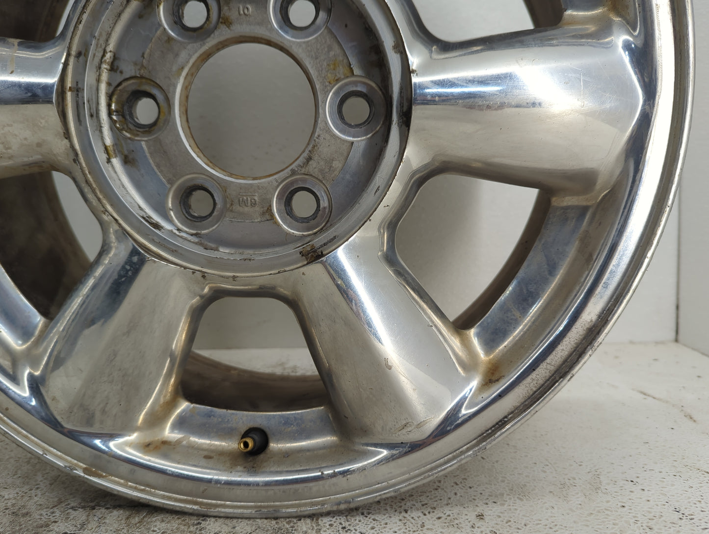 2002-2007 Gmc Envoy Oem Wheel Rim - Oemusedautoparts1.com
